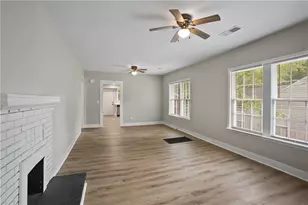 556 Holly St NW, Atlanta, GA 30318 - Photo 3