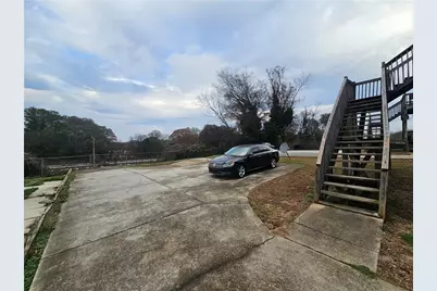 2065 Ml King Jr. Drive NW, Atlanta, GA 30310 - Photo 19