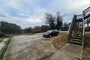 2065 Ml King Jr Dr NW, Atlanta, GA 30310 - Photo 19