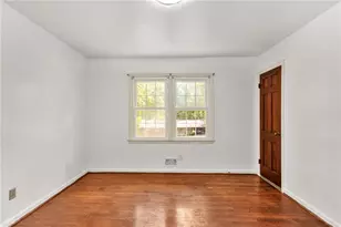972 Bingham Ln, Stone Mountain, GA 30083 - Photo 23
