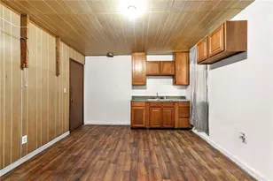 972 Bingham Ln, Stone Mountain, GA 30083 - Photo 43