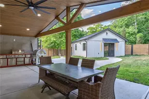 10785 Shallowford Rd, Roswell, GA 30075 - Photo 83