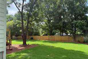 875 Lynn Ave, Jefferson, GA 30549 - Photo 3