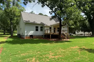 875 Lynn Ave, Jefferson, GA 30549 - Photo 3