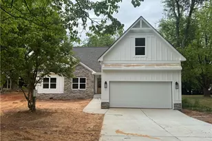 875 Lynn Ave, Jefferson, GA 30549 - Photo 1