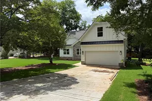 875 Lynn Ave, Jefferson, GA 30549 - Photo 1