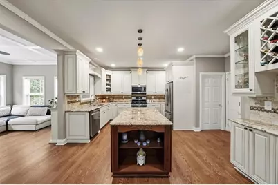 4030 Suwanee Bend Drive, Suwanee, GA 30024 - Photo 13