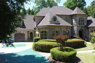 841 Camden Park Ct NE, Atlanta, GA 30342 - Photo 5