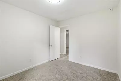 5006 Galbraith Circle, Stone Mountain, GA 30088 - Photo 19