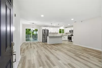 5006 Galbraith Circle, Stone Mountain, GA 30088 - Photo 3