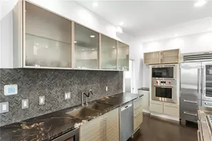 2881 Peachtree Rd NE, Atlanta, GA 30305 - Photo 33