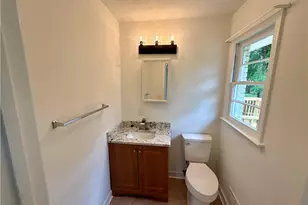 407 Church St, Pendergrass, GA 30567 - Photo 11