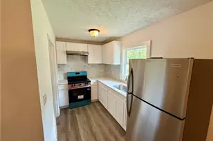 329 Church St, Pendergrass, GA 30567 - Photo 5
