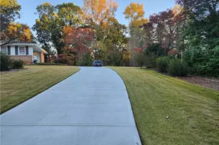 1554 Cooper Lake Rd SE, Smyrna, GA 30082 - Photo 5