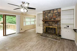 676 Elam Forest Ct, Stone Mountain, GA 30083 - Photo 15