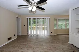 676 Elam Forest Ct, Stone Mountain, GA 30083 - Photo 31