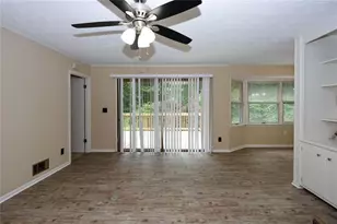 676 Elam Forest Ct, Stone Mountain, GA 30083 - Photo 31