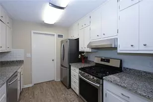 676 Elam Forest Ct, Stone Mountain, GA 30083 - Photo 23