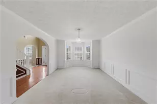 4693 Shaded Oak Ln, Forest Park, GA 30297 - Photo 9