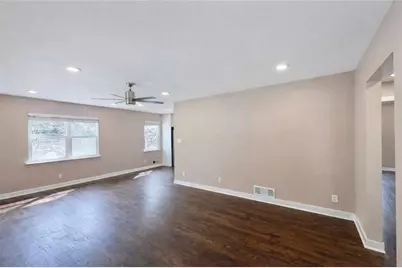 1291 Lorenzo Drive SW, Atlanta, GA 30310 - Photo 3