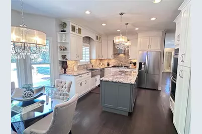 370 Oxford Meadow Run, Alpharetta, GA 30004 - Photo 5