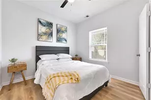 56 Holly Rd NW, Atlanta, GA 30314 - Photo 9
