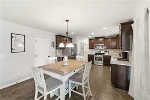 5821 Park Point, Flowery Branch, GA 30542 - Photo 13