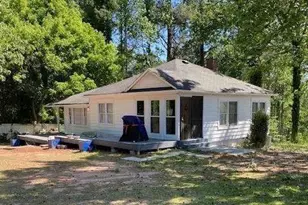 4682 Stonewall Tell Rd, Atlanta, GA 30349 - Photo 1