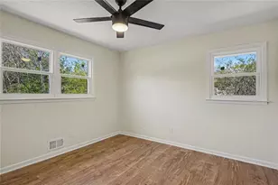 8832 Twin Oaks Dr, Jonesboro, GA 30236 - Photo 21