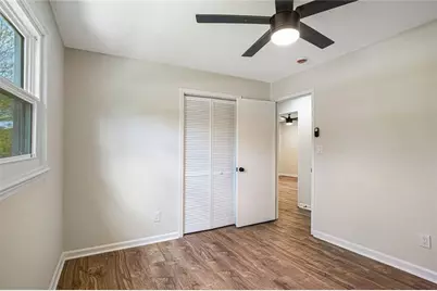 8832 Twin Oaks Drive, Jonesboro, GA 30236 - Photo 19