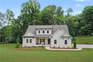 727 Old Collins Rd, Hoschton, GA 30548 - Photo 3