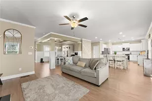 3929 Camden Ct, Gainesville, GA 30506 - Photo 7