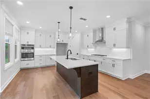 577 Pearl St, Cumming, GA 30040 - Photo 3