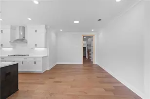 577 Pearl St, Cumming, GA 30040 - Photo 13