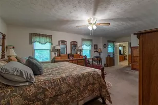 2033 Peeksville Rd, Locust Grove, GA 30248 - Photo 39