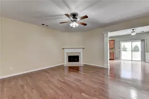 2712 Beynon Ln, Suwanee, GA 30024 - Photo 7