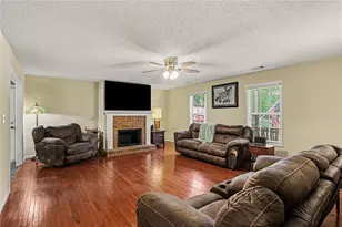 120 Lynnview Ct, McDonough, GA 30252 - Photo 9