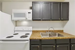 324 Brooks Ave SW, Atlanta, GA 30310 - Photo 9