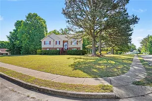 200 Treetop Dr, Hampton, GA 30228 - Photo 1