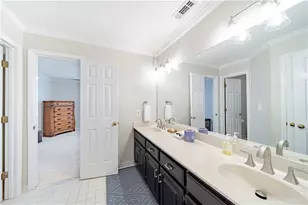 2175 River Cliff Dr, Roswell, GA 30076 - Photo 33