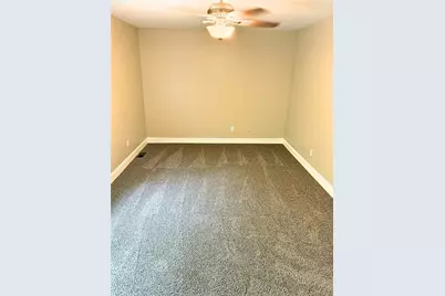 8564 Jamestown Way, Jonesboro, GA 30238 - Photo 9