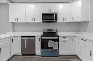 1055 Mayson Turner Rd, Atlanta, GA 30314 - Photo 11
