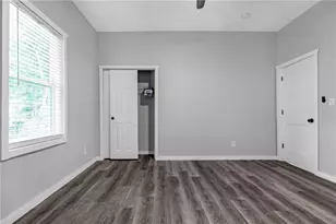 1055 Mayson Turner Rd, Atlanta, GA 30314 - Photo 15