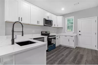 1055 Mayson Turner Road, Atlanta, GA 30314 - Photo 9