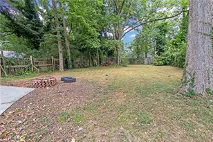 1055 Mayson Turner Rd, Atlanta, GA 30314 - Photo 5