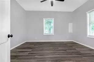 1055 Mayson Turner Rd, Atlanta, GA 30314 - Photo 13