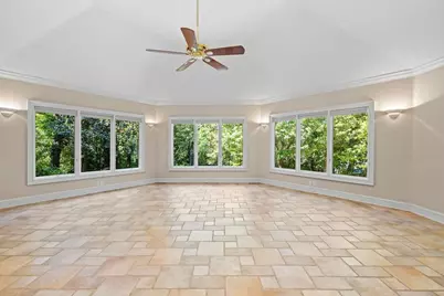 5054 Pine Bark Circle, Dunwoody, GA 30338 - Photo 9