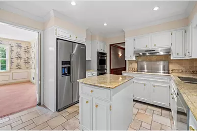 5054 Pine Bark Circle, Dunwoody, GA 30338 - Photo 7