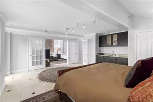 795 Hammond Dr, Atlanta, GA 30328 - Photo 23