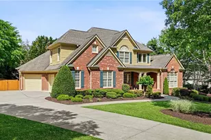 1490 Boomer Cir, Suwanee, GA 30024 - Photo 3